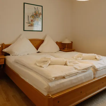Gaestehaus Edhof *