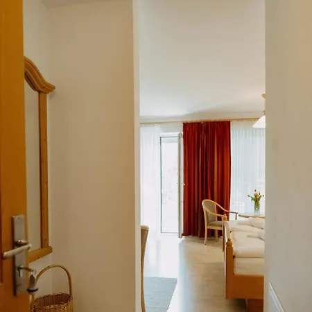 Gaestehaus Edhof شقة Witzmannsberg